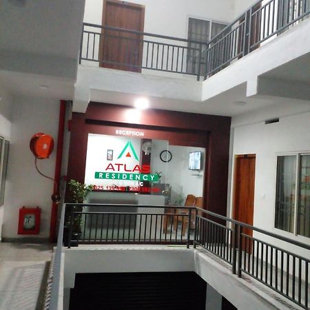Atlas Residency Калпата Екстериор снимка