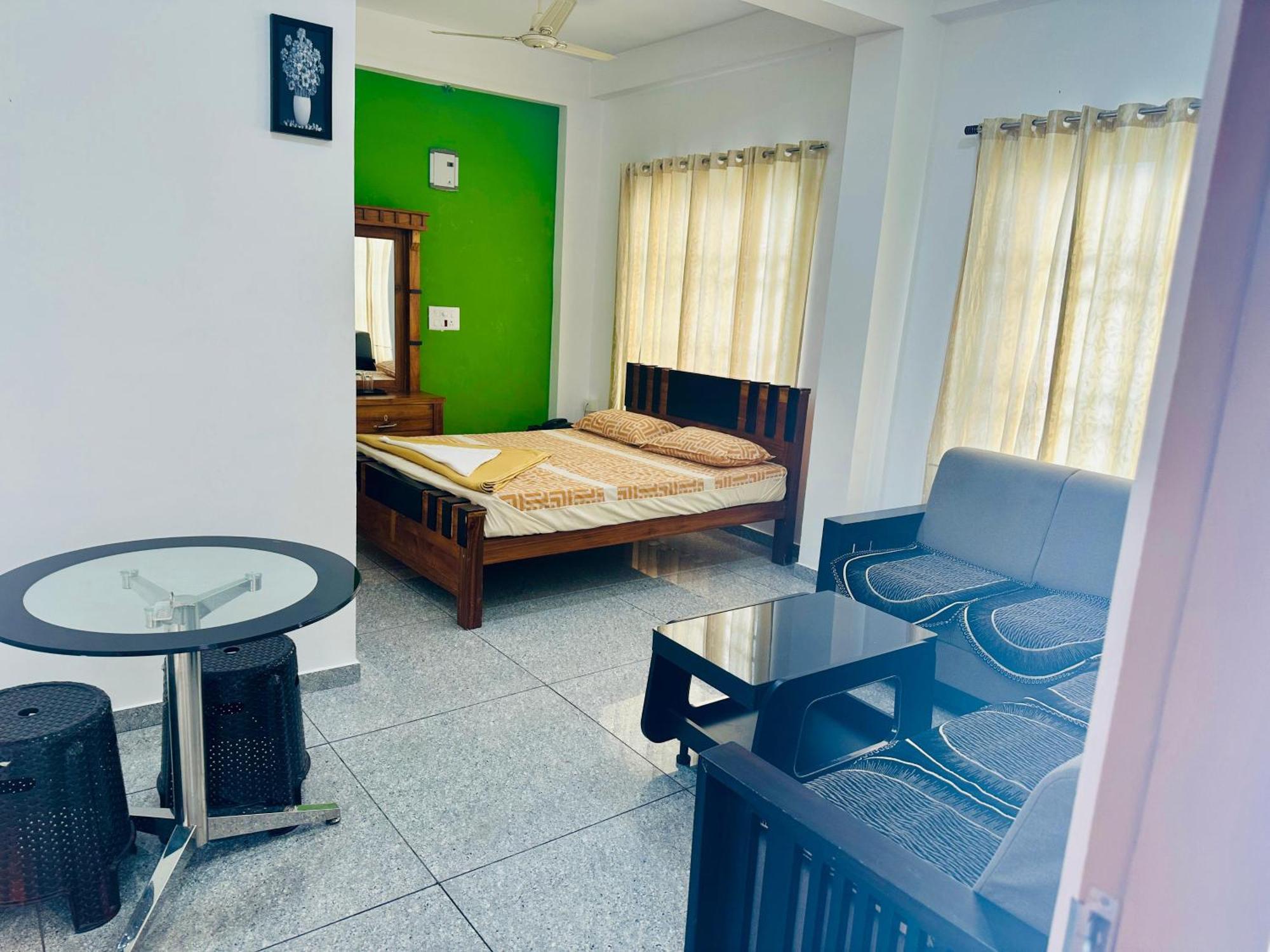 Atlas Residency Калпата Екстериор снимка